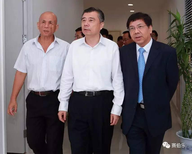 陳佳榮膺2016年度大數(shù)據(jù)行業(yè)雙創(chuàng)領(lǐng)軍人物獎(jiǎng)